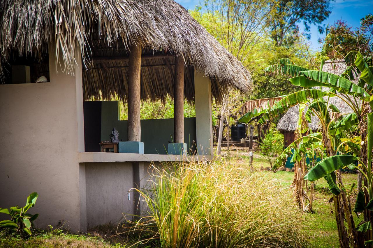 Coco Loco Eco-Resort Gemastepe Extérieur photo